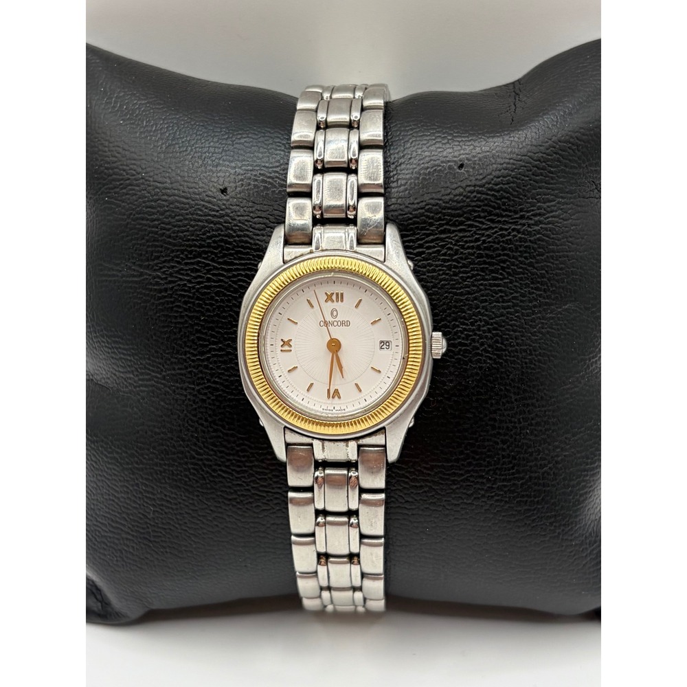 Concord Two Tone Steeplechase Dial 18k Ladies quartz Watch V60 New battery